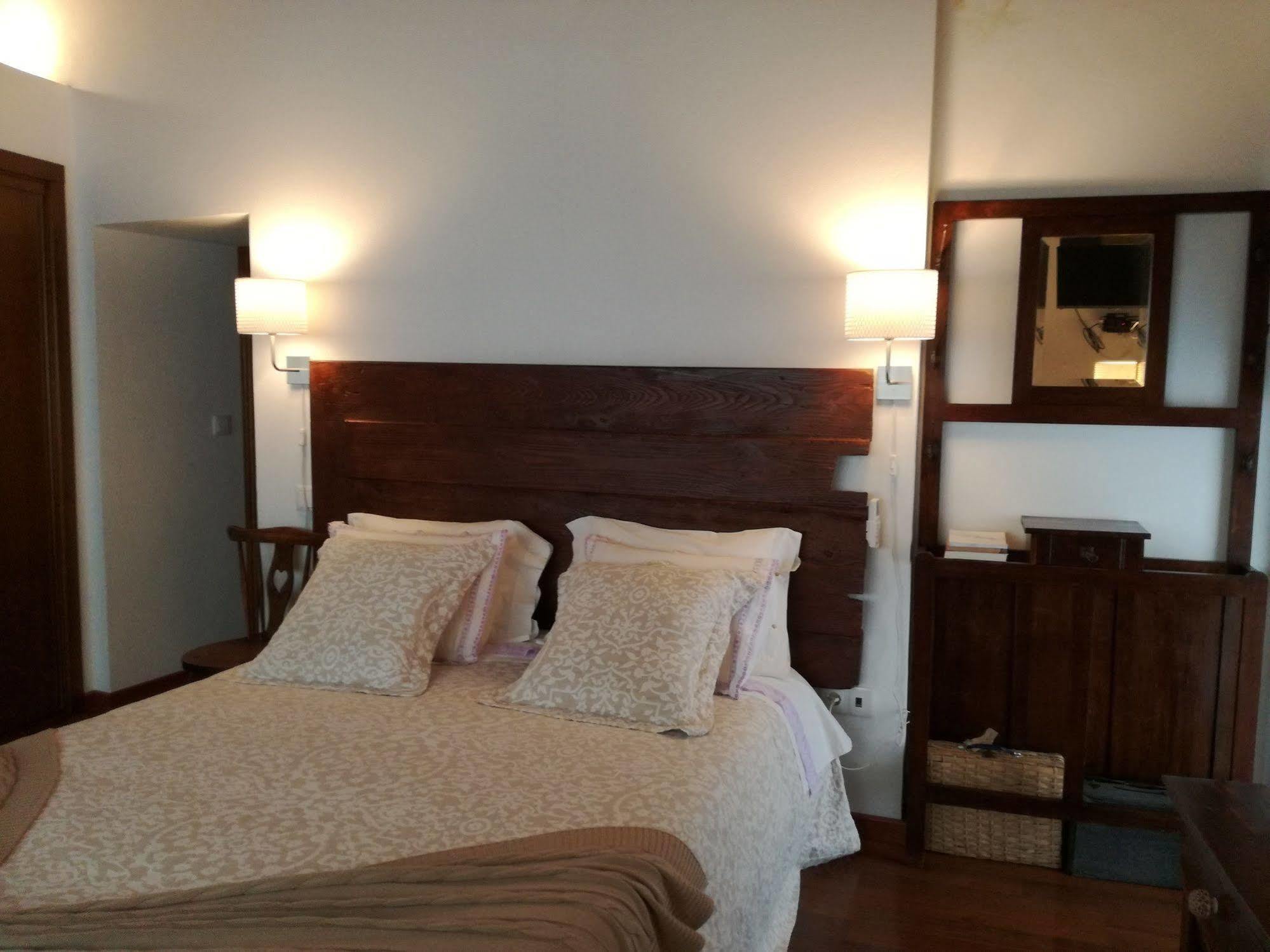 O Ze Ja Dormiu Aqui Villa Celeiros Eksteriør billede