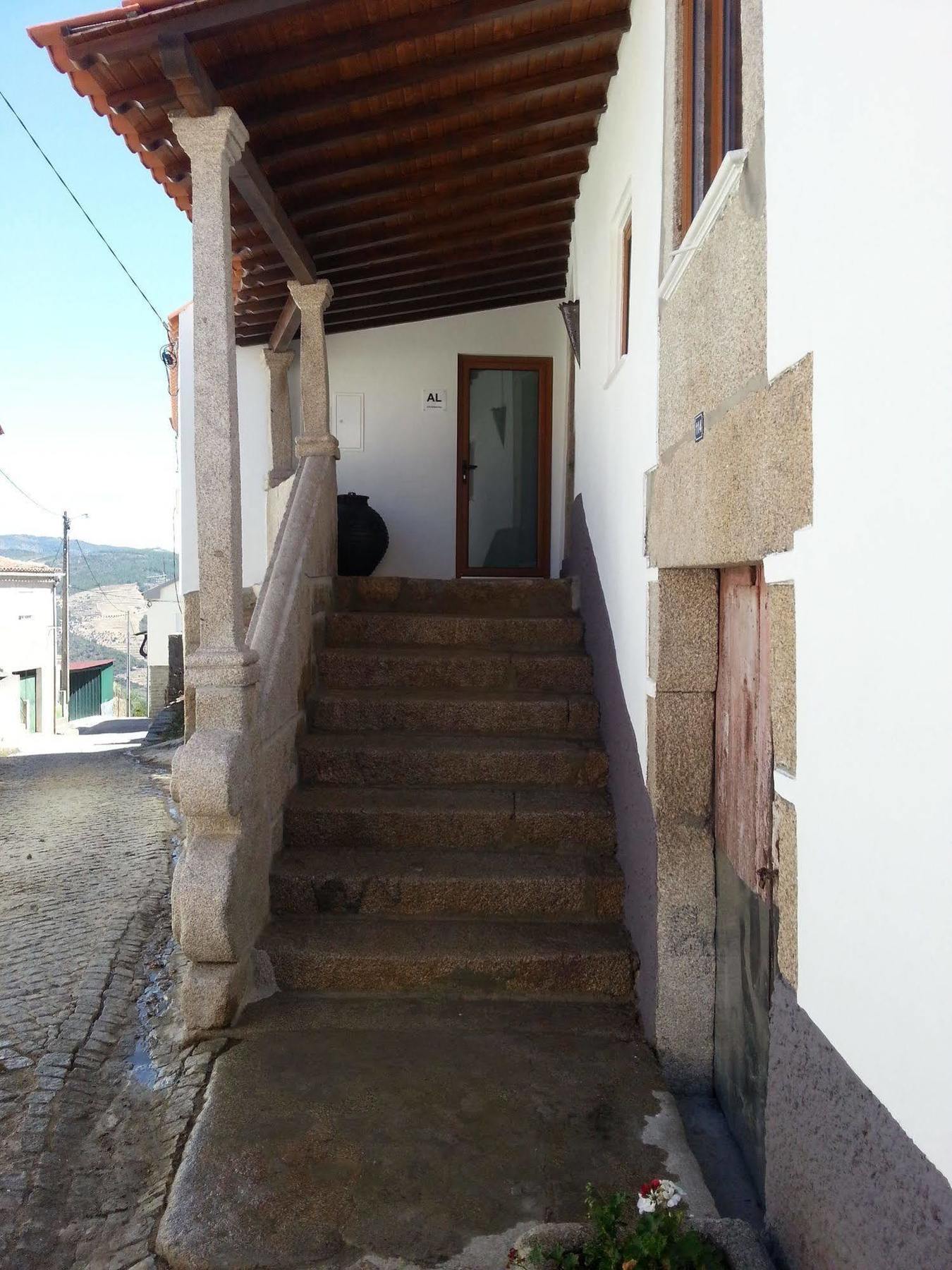 O Ze Ja Dormiu Aqui Villa Celeiros Eksteriør billede